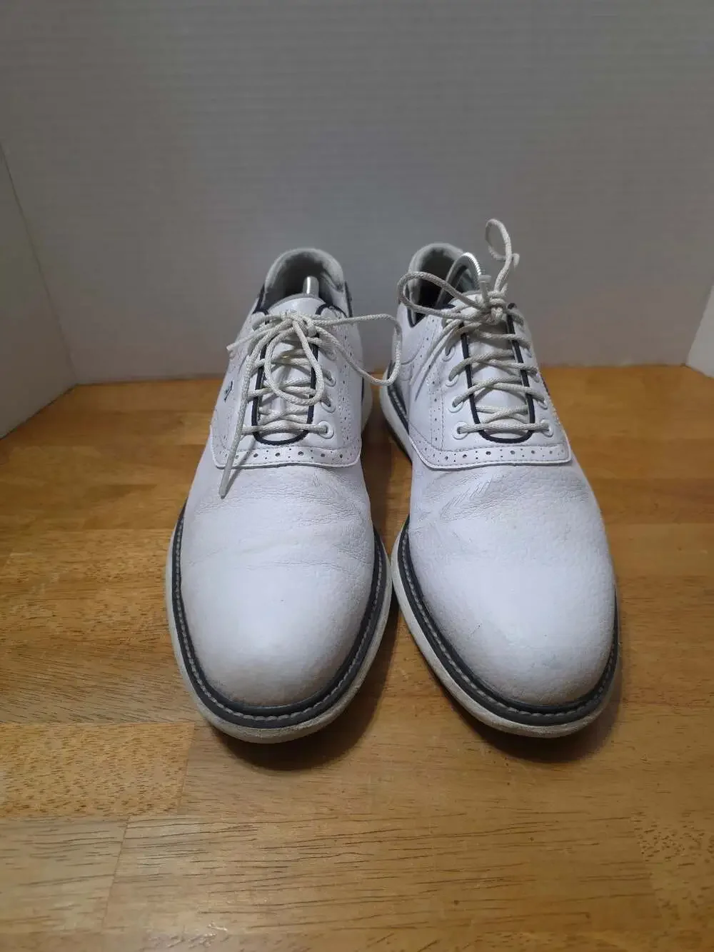 FootJoy Traditions Spikeless Golf Shoes White 57927 Men's Size 10M